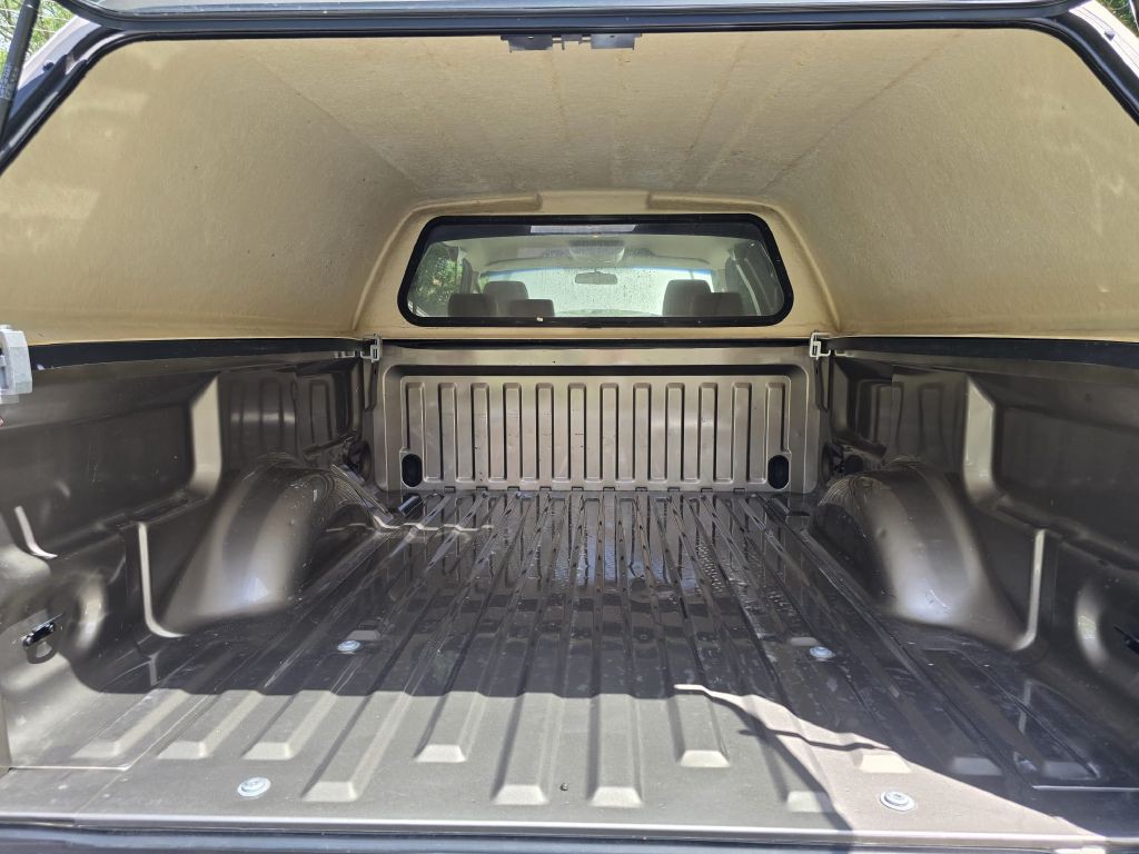2005 Ford F-150 Image 18