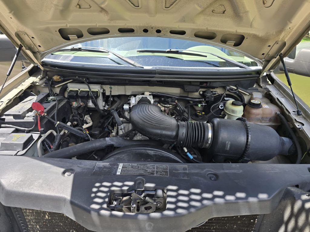 2005 Ford F-150 Image 25