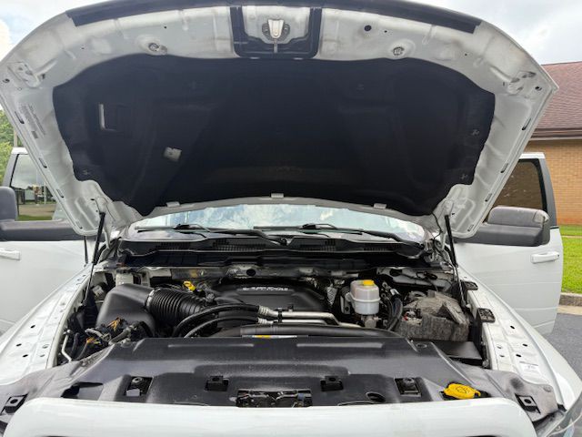 2018 RAM 2500 Image 12