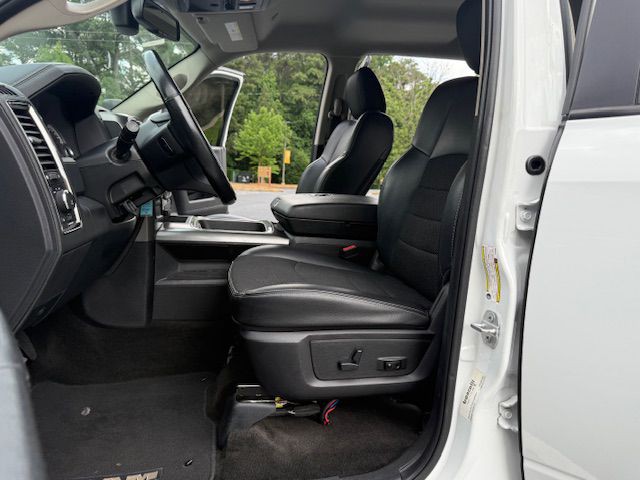 2018 RAM 2500 Image 17