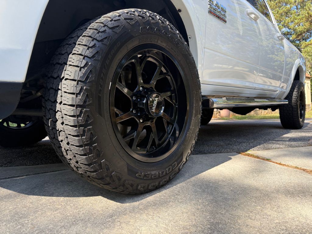 2018 RAM 2500 Image 40