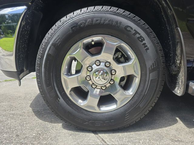 2017 RAM 2500 Image 17