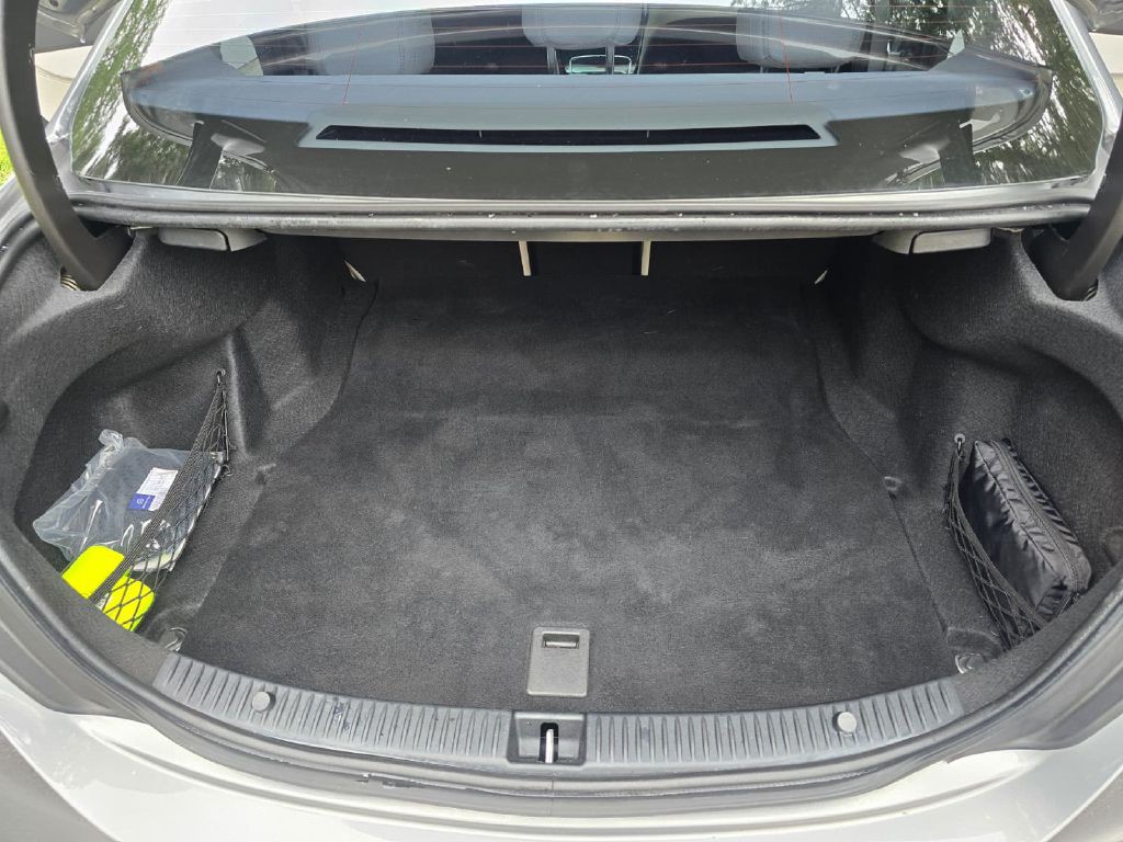 2015 Mercedes-Benz C-Class Image 31
