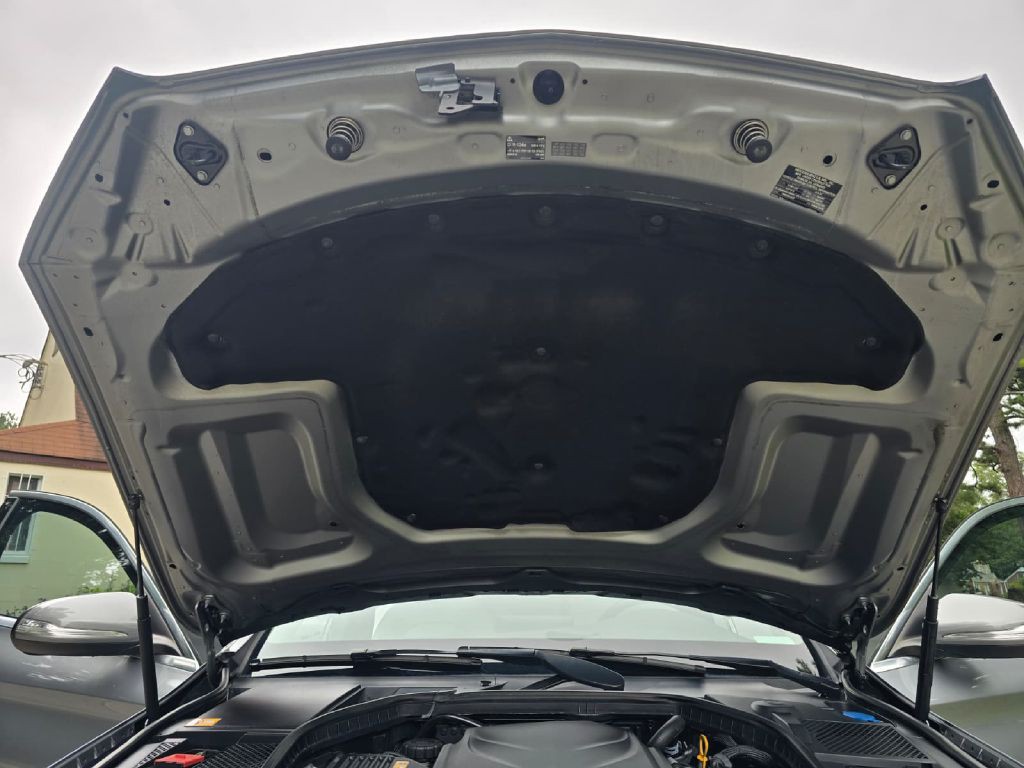2015 Mercedes-Benz C-Class Image 37