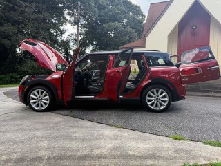 Image for 2017 MINI Cooper S CLUBMAN ALL4 ID: 6619222