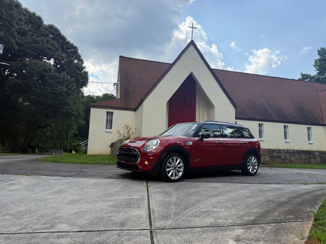 2017 MINI Cooper Image 9