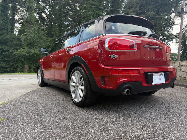 2017 MINI Cooper Image 10