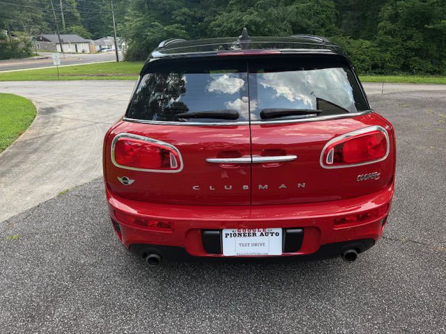 2017 MINI Cooper Image 19