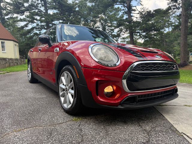 2017 MINI Cooper Image 23
