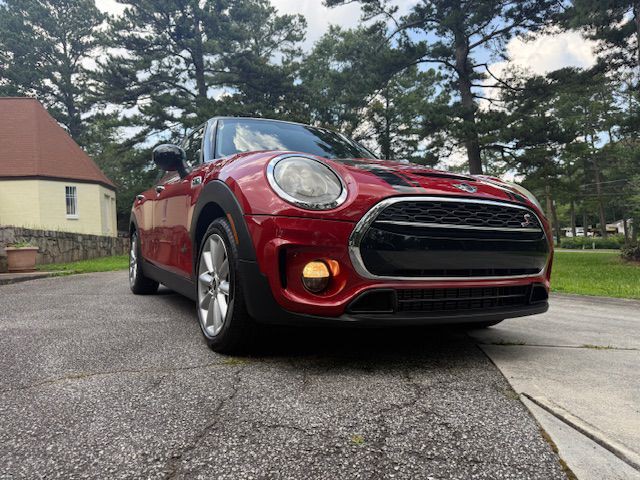 2017 MINI Cooper Image 29