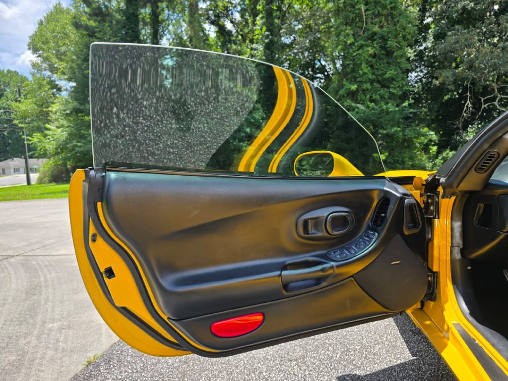 2000 Chevrolet Corvette Image 22
