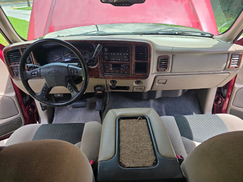 2004 Chevrolet Avalanche Image 19