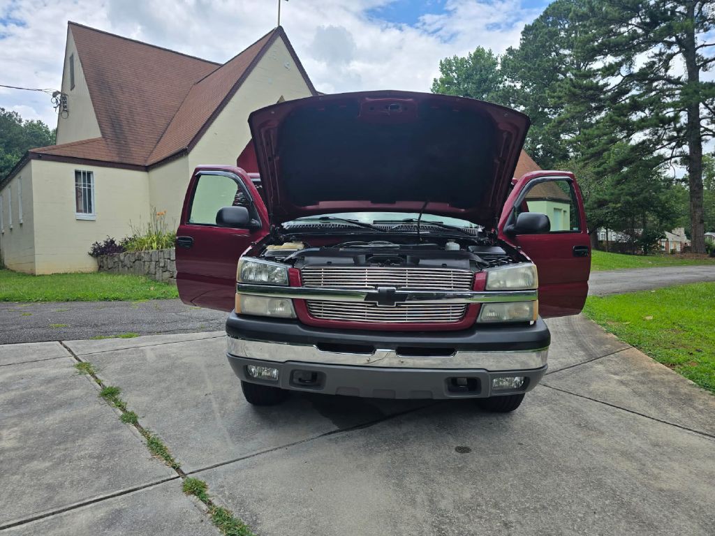 2004 Chevrolet Avalanche Image 31