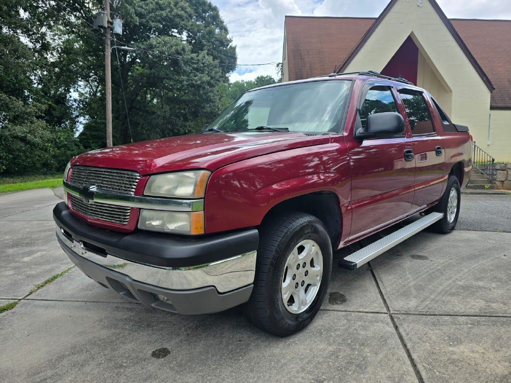 2004 Chevrolet Avalanche Image 34