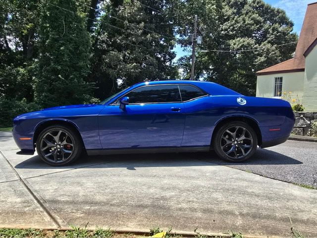 2016 Dodge Challenger Image 3