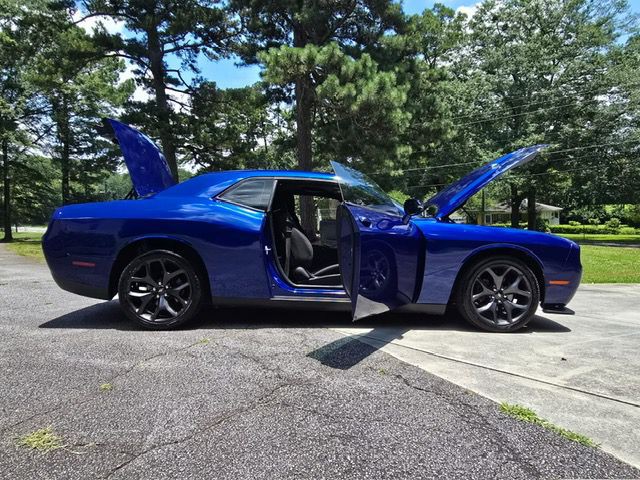 2016 Dodge Challenger Image 5