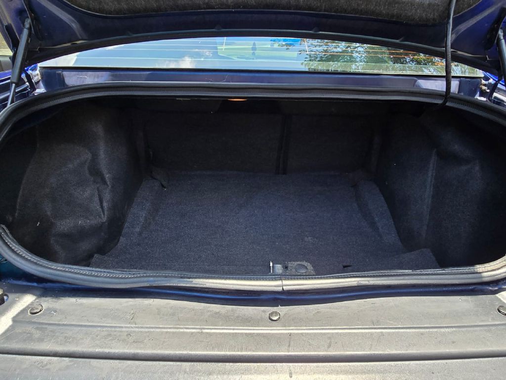 2016 Dodge Challenger Image 31