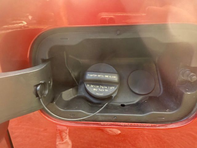 2016 Chevrolet Colorado Image 38
