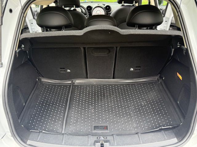 2013 MINI Cooper Image 30