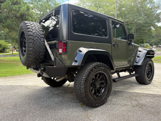 2015 Jeep Wrangler Image 13