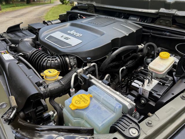 2015 Jeep Wrangler Image 29