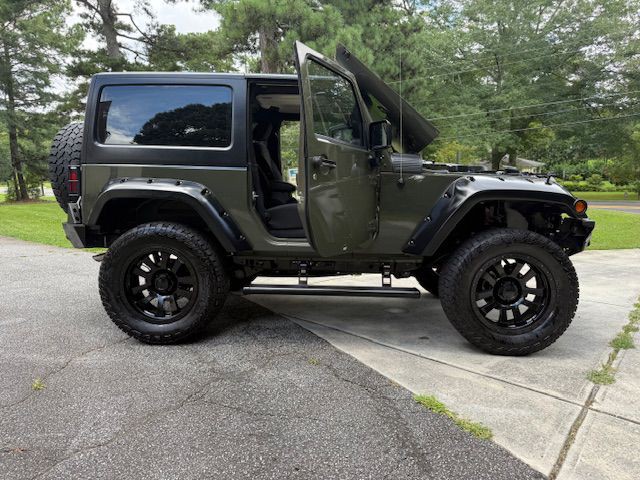 2015 Jeep Wrangler Image 32