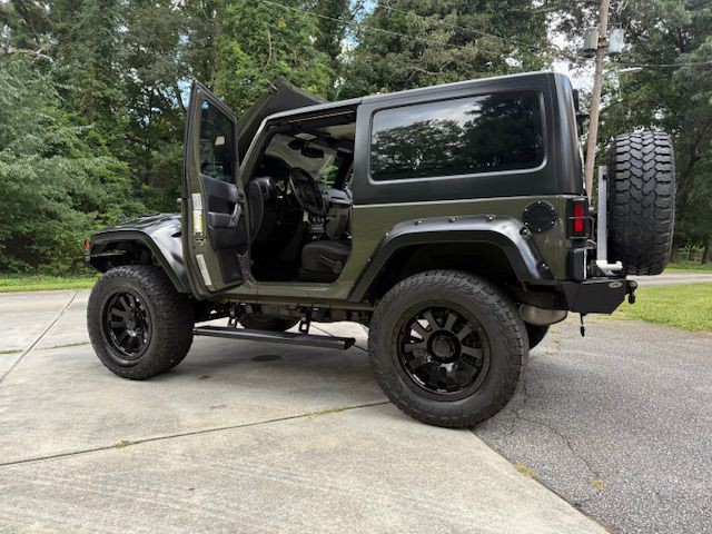 2015 Jeep Wrangler Image 33