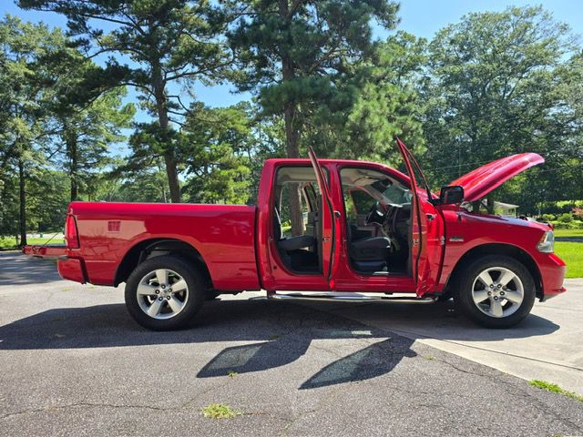 2015 RAM 1500 Image 2