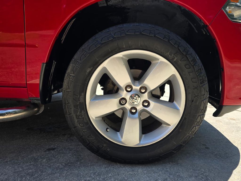 2015 RAM 1500 Image 15