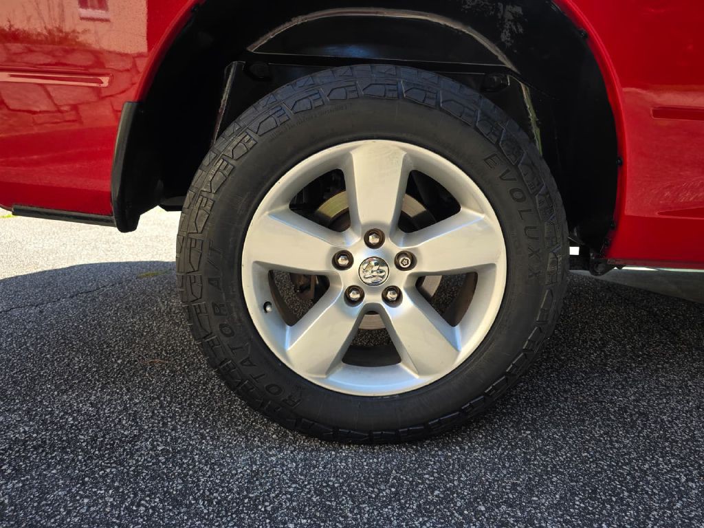 2015 RAM 1500 Image 16
