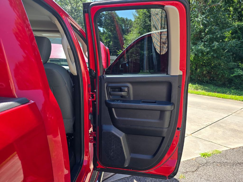 2015 RAM 1500 Image 20