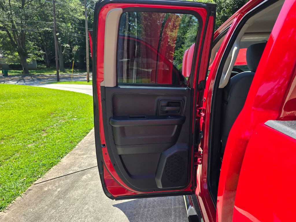 2015 RAM 1500 Image 23
