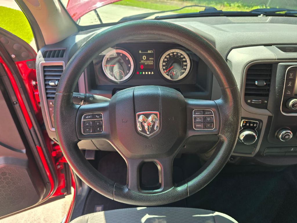 2015 RAM 1500 Image 26