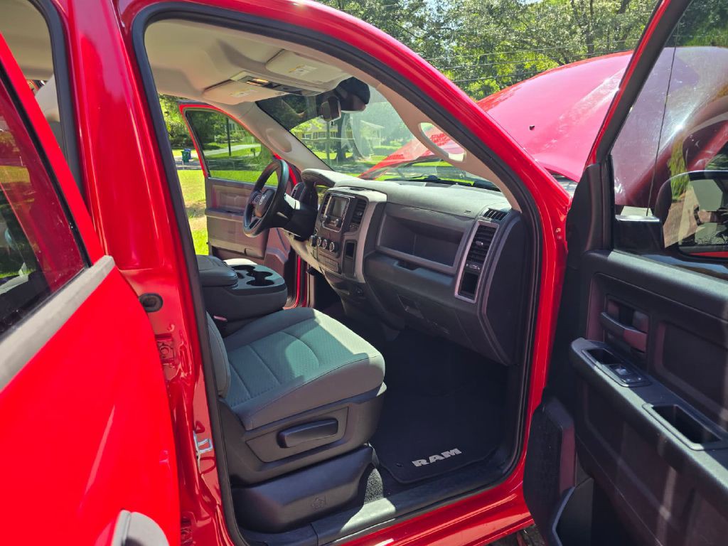 2015 RAM 1500 Image 27