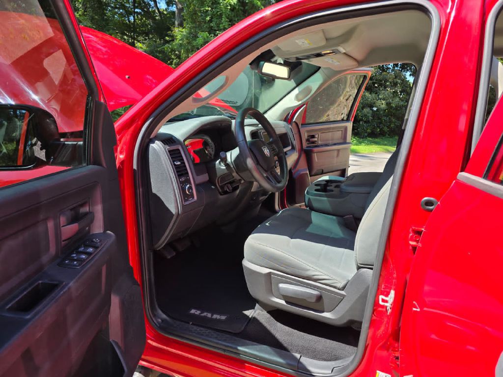 2015 RAM 1500 Image 31