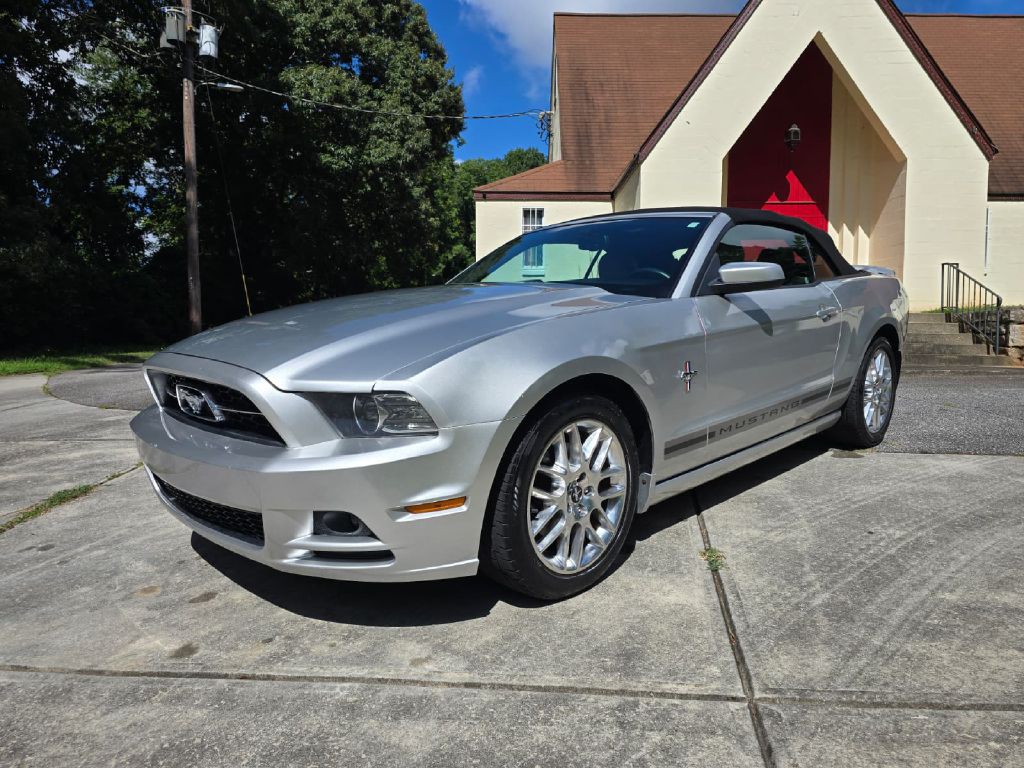 2013 Ford Mustang Image 41
