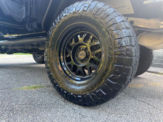 2015 Jeep Wrangler Unlimited Image 29