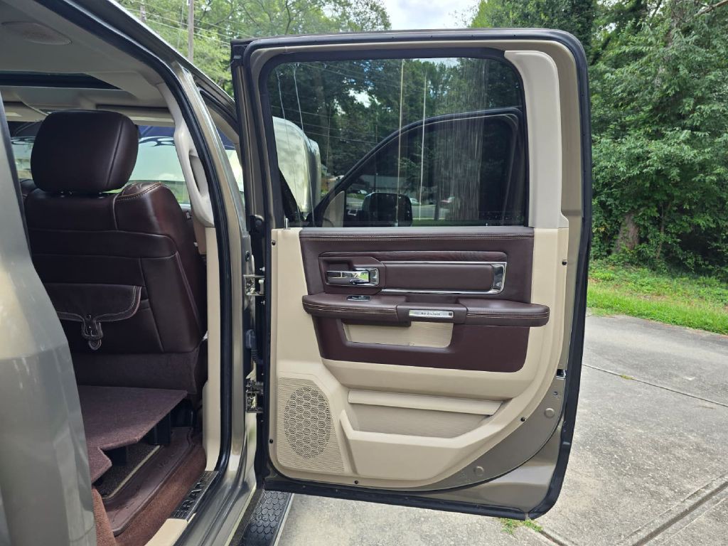 2014 RAM 1500 Image 33