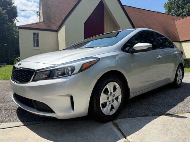 2018 Kia Forte Image 2
