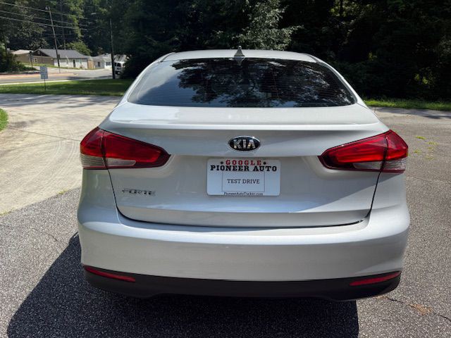 2018 Kia Forte Image 4
