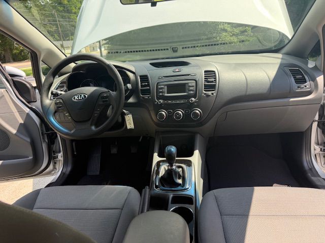 2018 Kia Forte Image 5