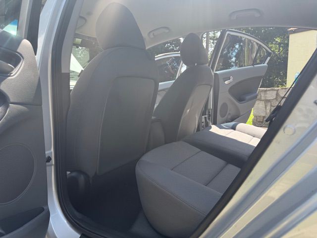 2018 Kia Forte Image 20