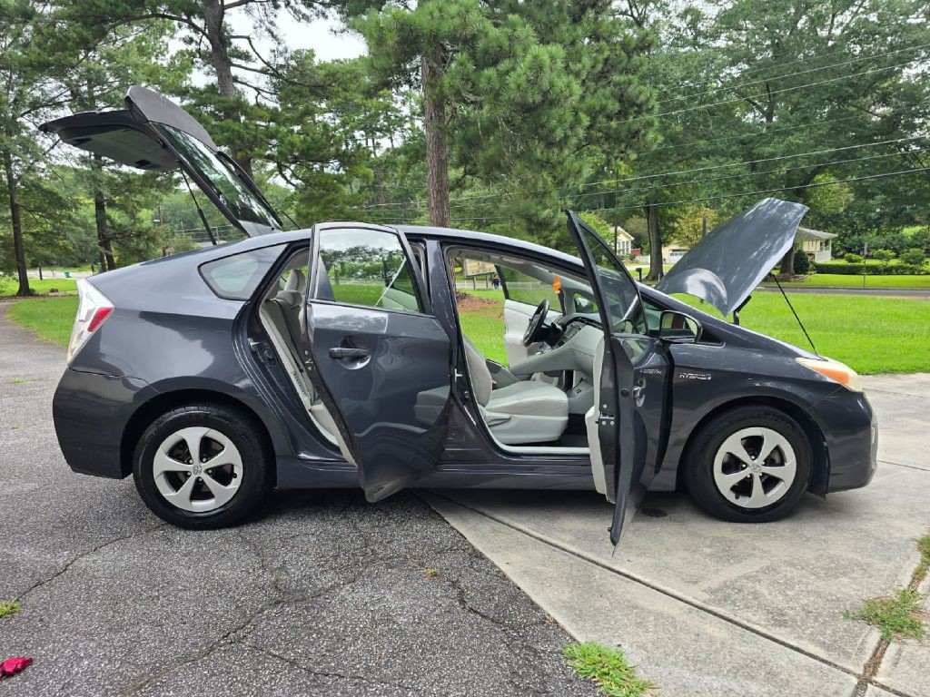 2013 Toyota Prius Image 31