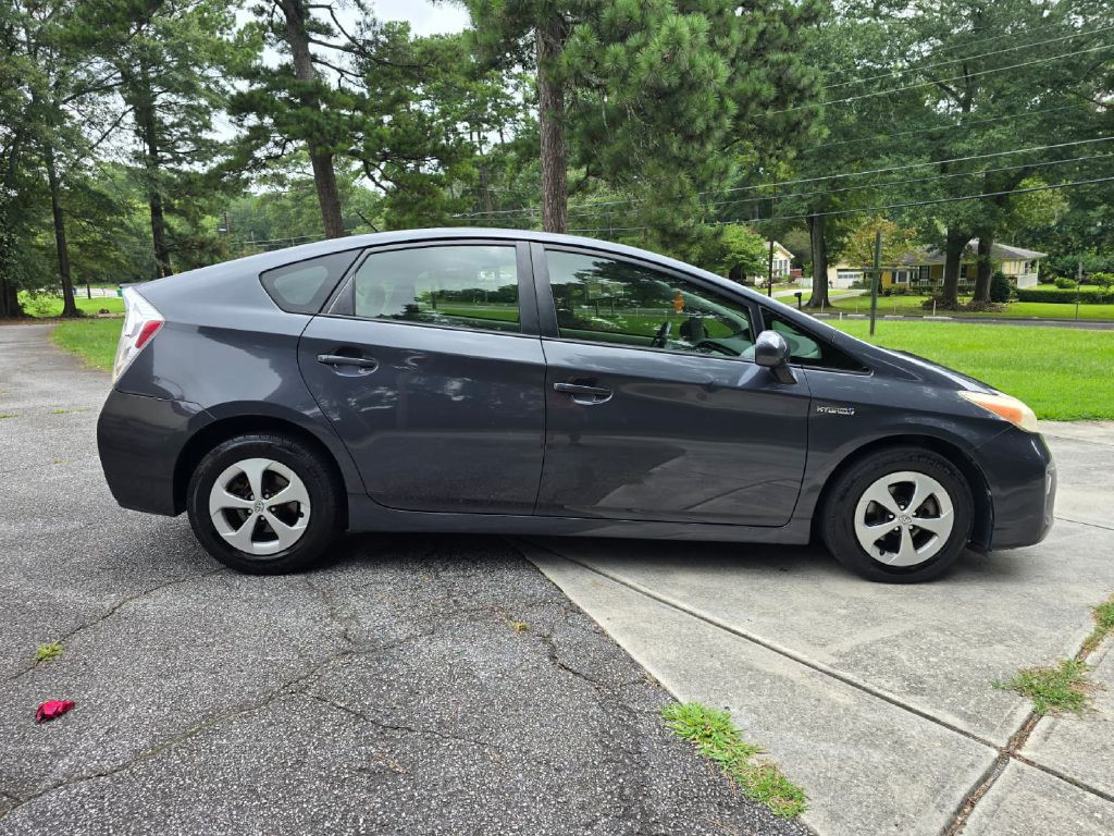 2013 Toyota Prius Image 34
