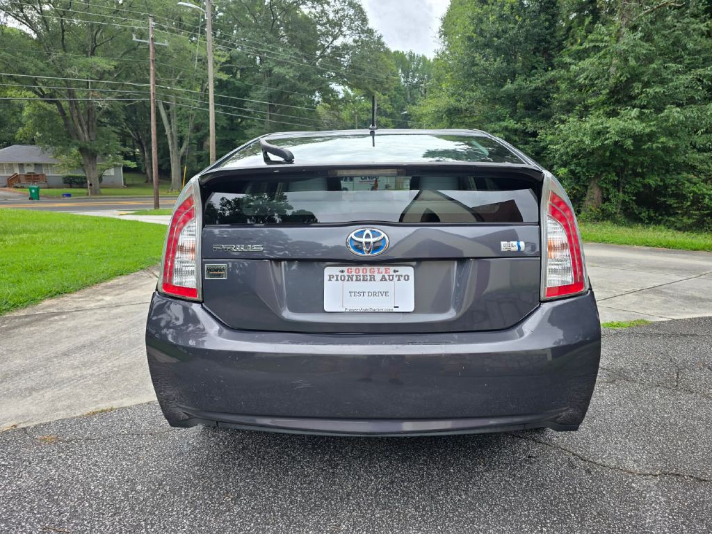 2013 Toyota Prius Image 35