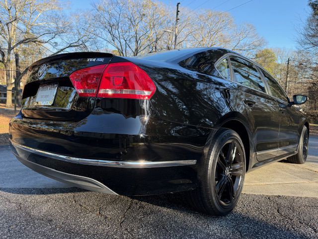 2012 Volkswagen Passat Image 4