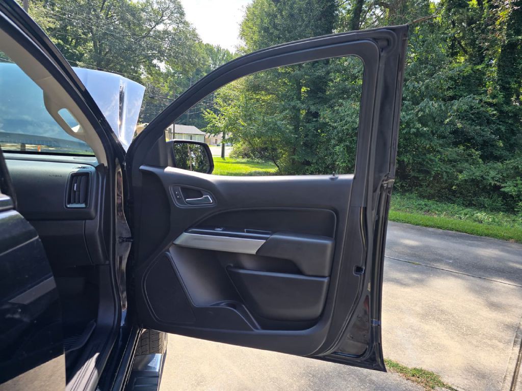 2017 Chevrolet Colorado Image 18