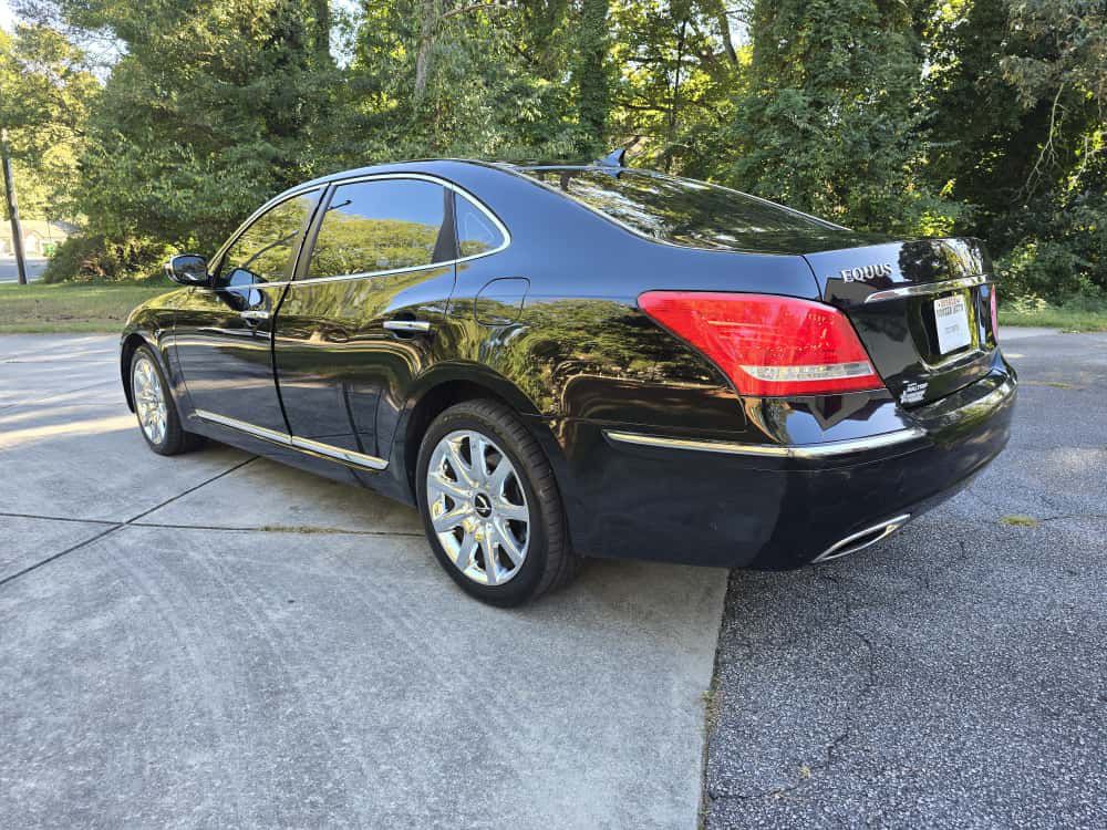2011 Hyundai Equus Image 3