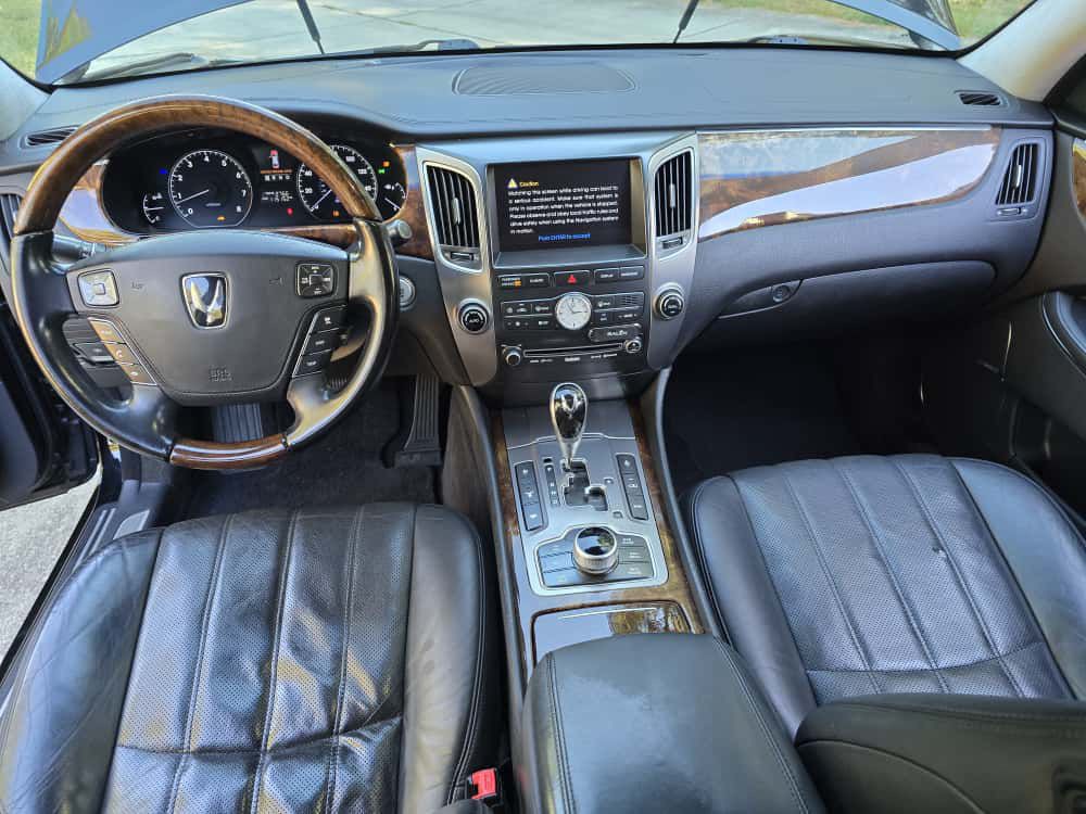 2011 Hyundai Equus Image 5