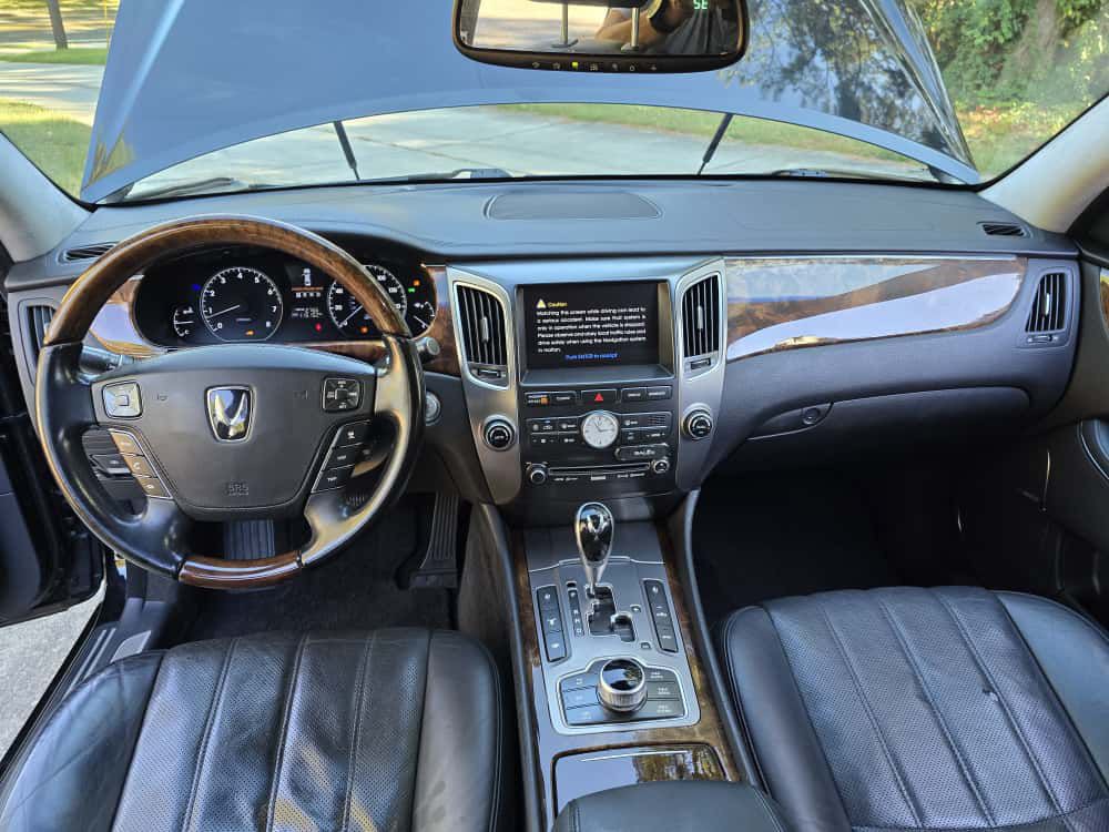 2011 Hyundai Equus Image 20